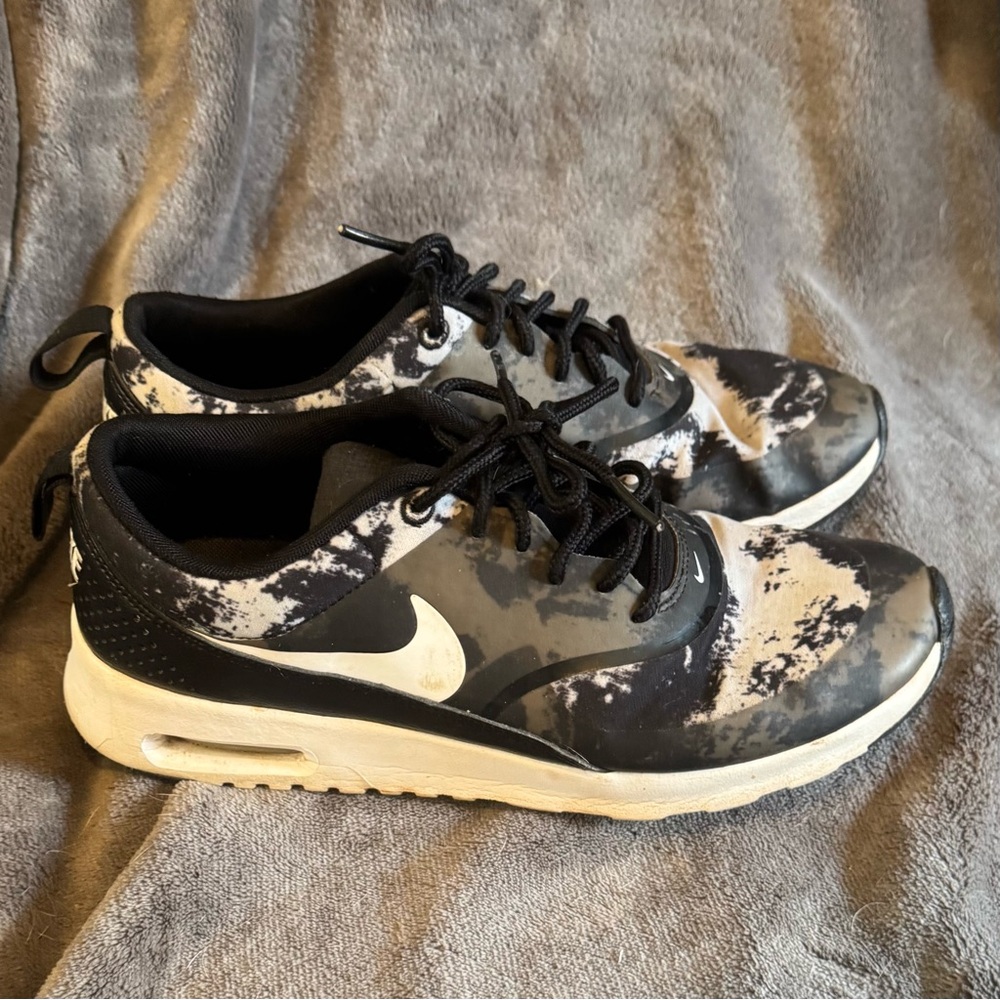 Nike Air Max Thea Print Black and White Women's Sneakers